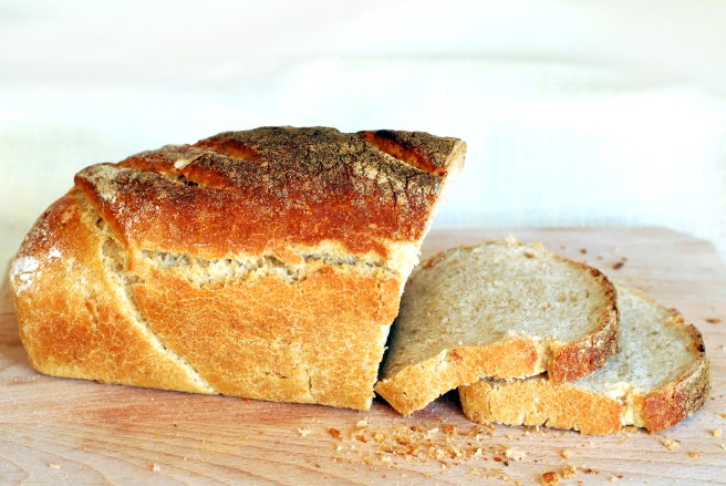 dreamstime_xxl_30282113 sourdough bread