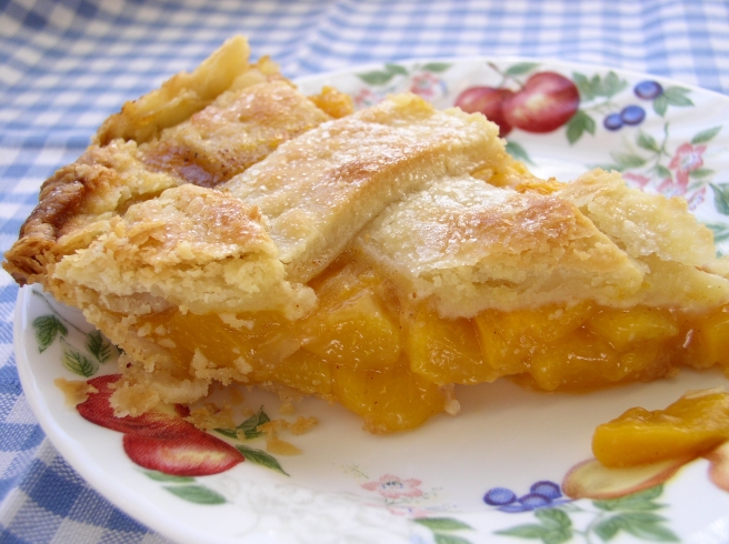 dreamstime_xxl_599353 food dessert peach pie