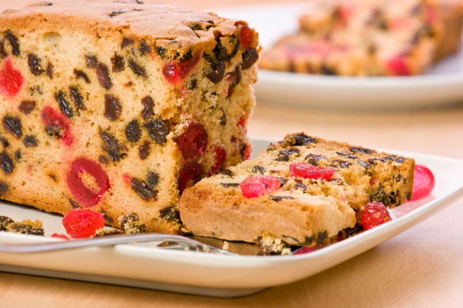 dreamstime_xxl_21962444 dessert Christmas food fruitcake